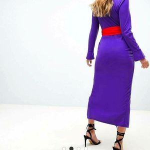 Vneck split leg dress
